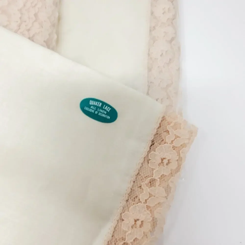 Vintage quaker lace